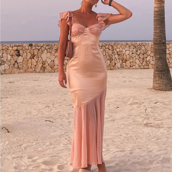 NWT PRETTY WISHES MAXI DRESS PINK - Picture 1 of 6